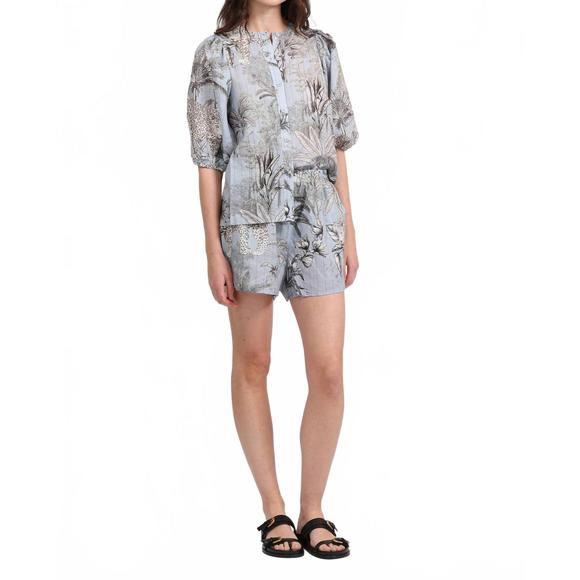 NEW LAS SURENAS linen blend shorts in tropique light blue - Picture 1 of 5